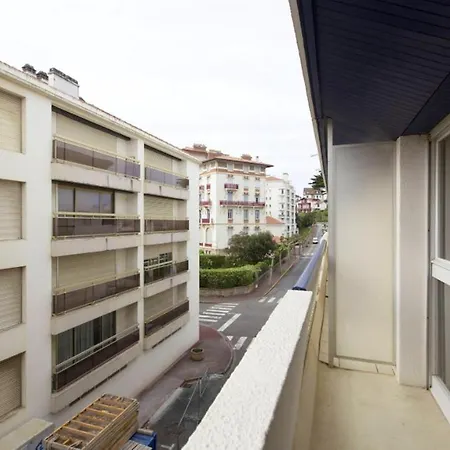 Studio A Jean De Luz Avec Magnifique Vue Sur La Ville Balcon Et Wifi Apartment Saint-Jean-de-Luz