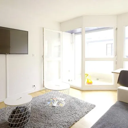 Studio A Jean De Luz Avec Magnifique Vue Sur La Ville Balcon Et Wifi Apartment *
